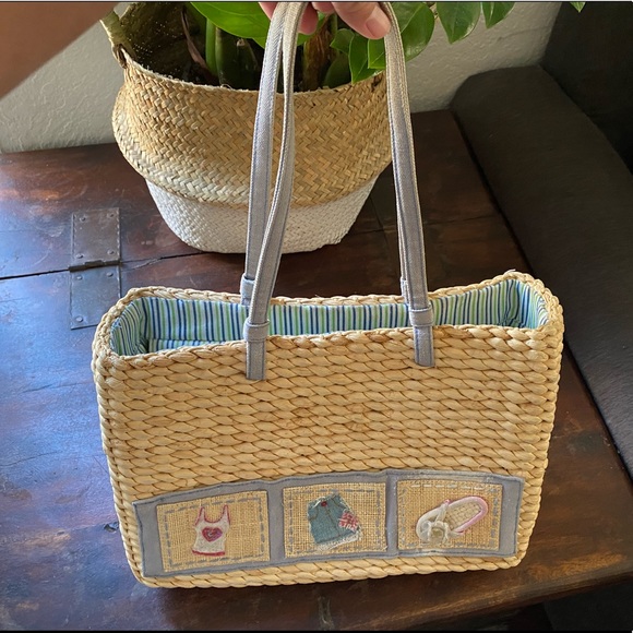 Vintage woven  S/M Tote, beach boho tote. - Picture 1 of 6